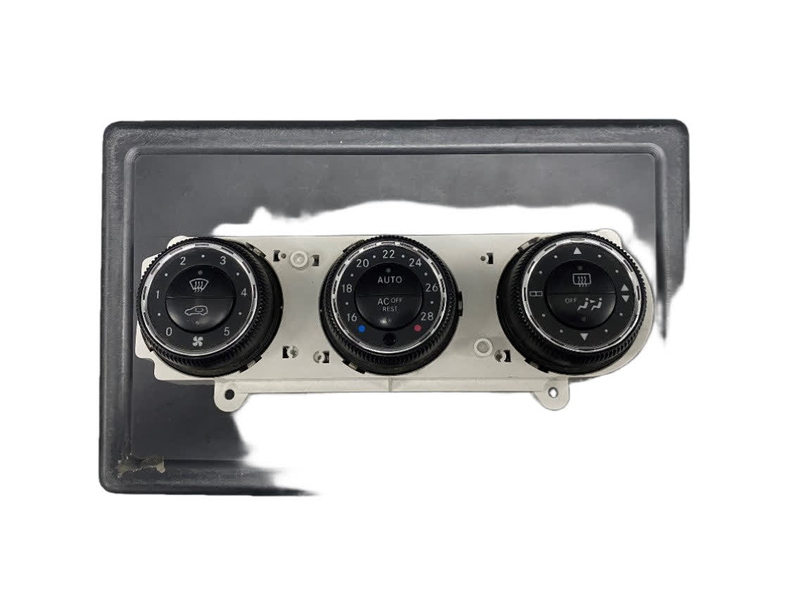 Climate Control Module A1638205589